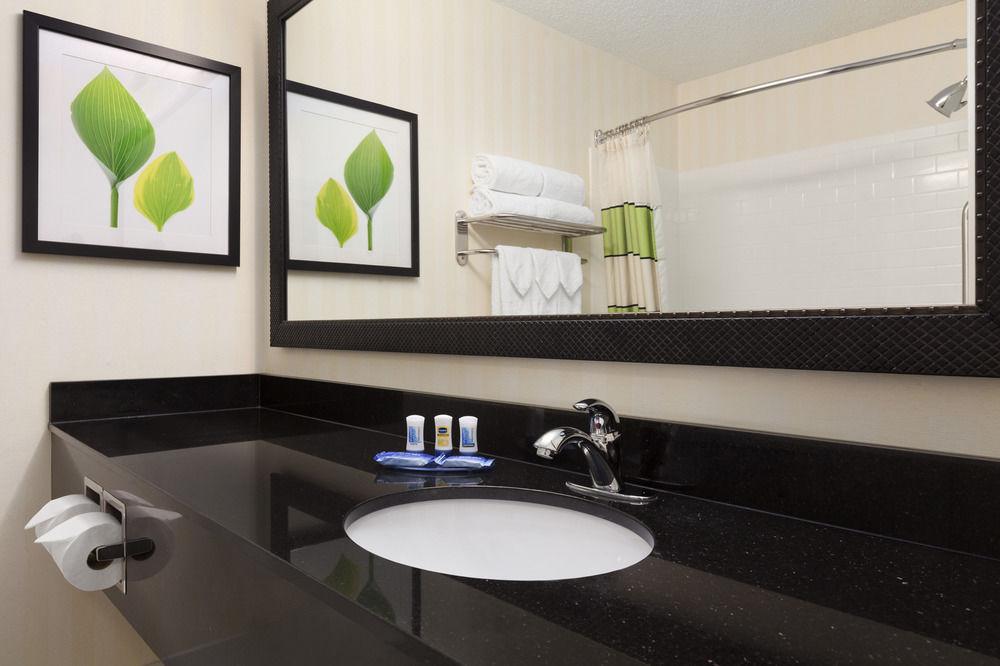 Fairfield Inn & Suites Canton North Canton Eksteriør bilde